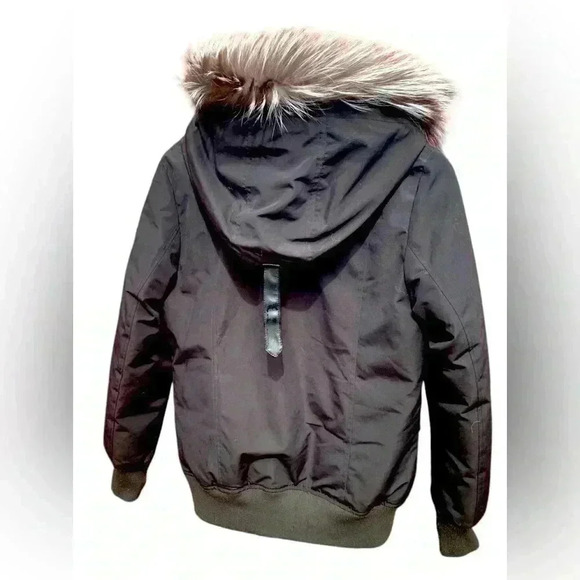 Nic & Fion Heavy Duty Winter Jacket w Silver Fox Fur Lined Hood, rated to -30 - Picture 3 of 17